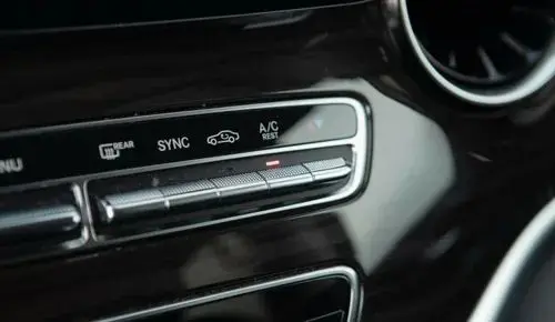 MERCEDES-BENZ Klasa V 