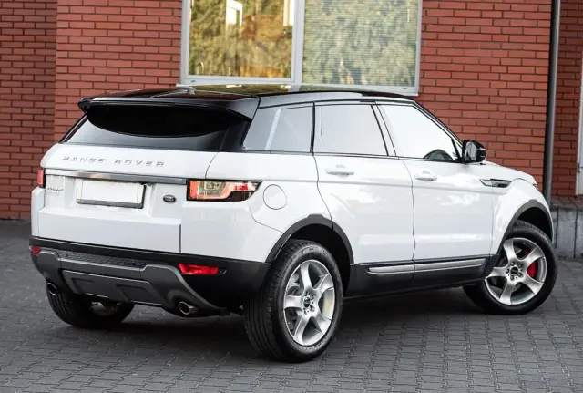 LAND ROVER Range Rover Evoque 2.0TD4 HSE Dynamic