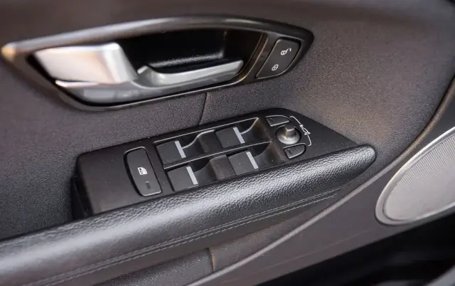 LAND ROVER Range Rover Evoque 2.0TD4 HSE Dynamic