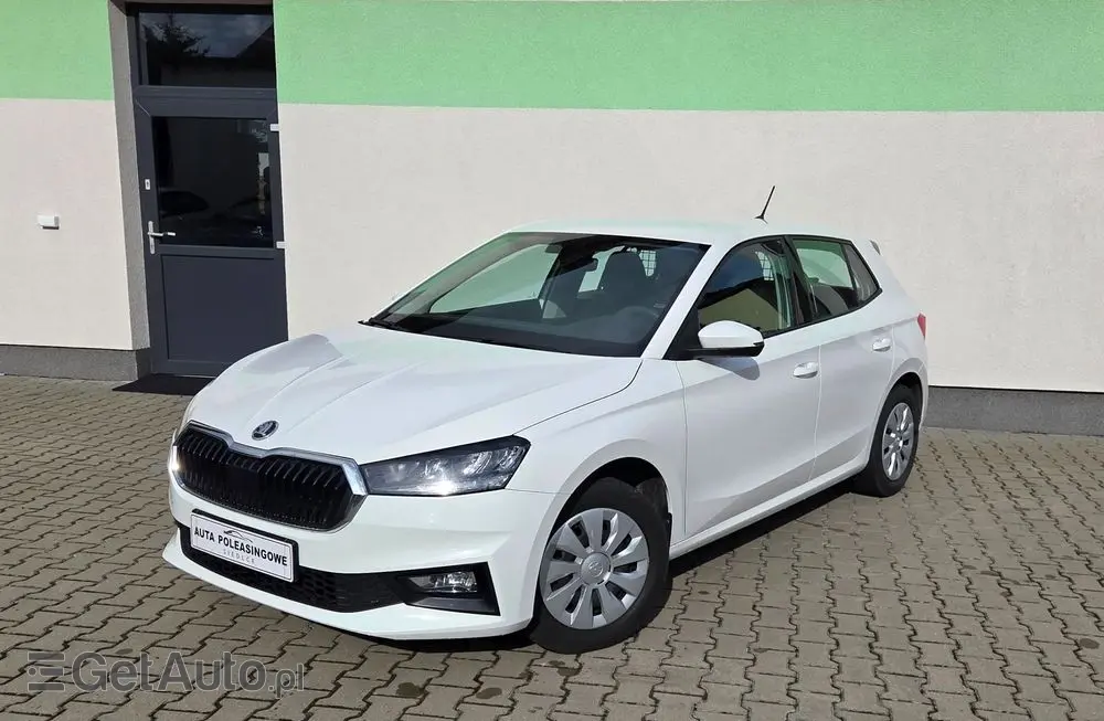 SKODA Fabia 1.0 Essence