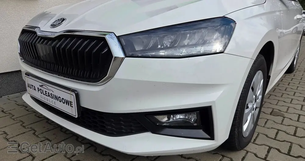 SKODA Fabia 1.0 Essence