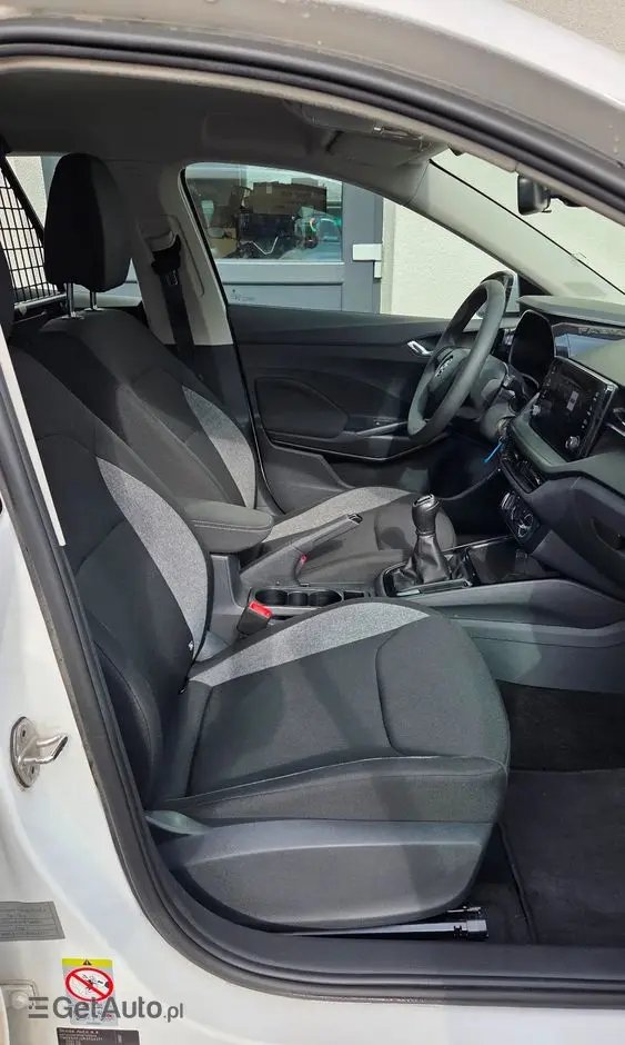 SKODA Fabia 1.0 Essence