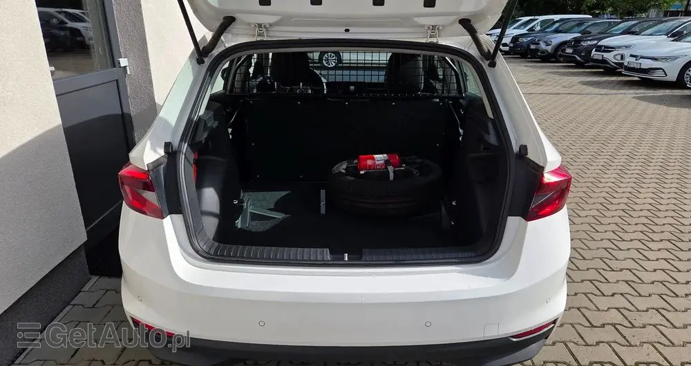 SKODA Fabia 1.0 Essence