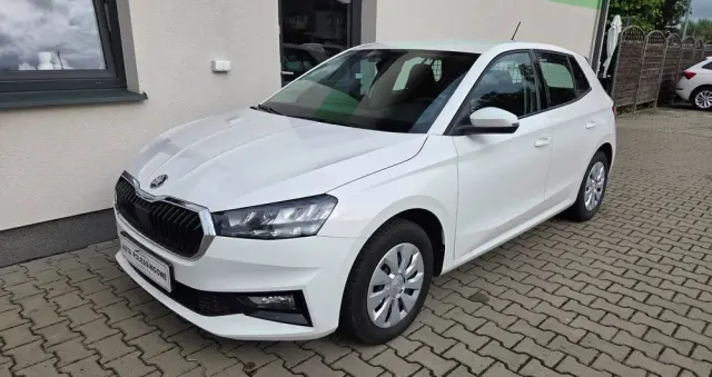 SKODA Fabia 1.0 Essence