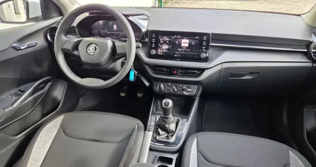 SKODA Fabia 1.0 Essence