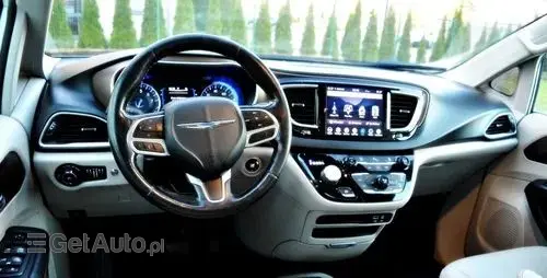 CHRYSLER Pacifica 