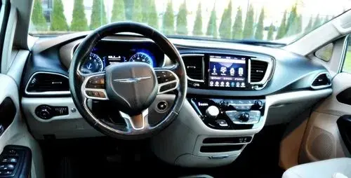 CHRYSLER Pacifica 