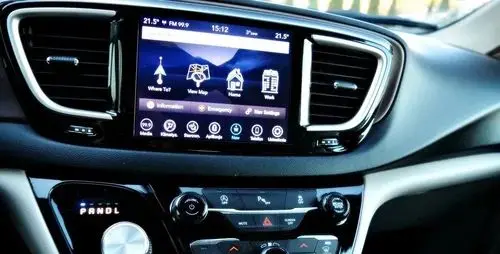 CHRYSLER Pacifica 