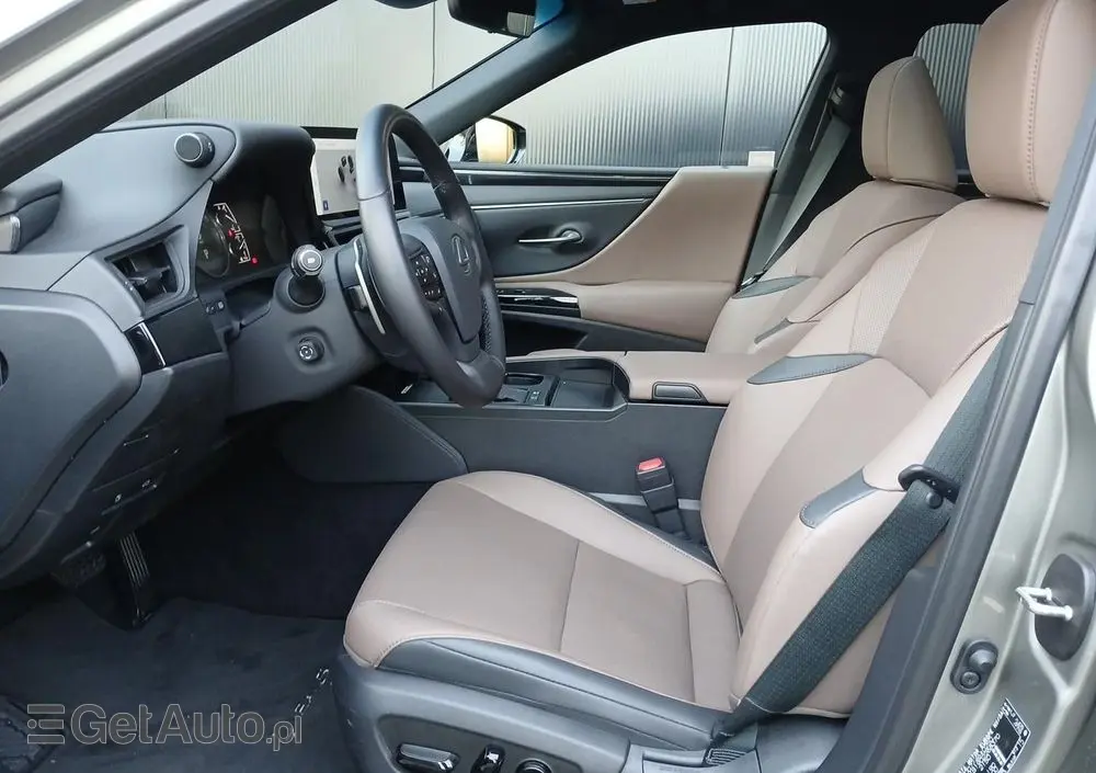 LEXUS ES 300h Business Edition