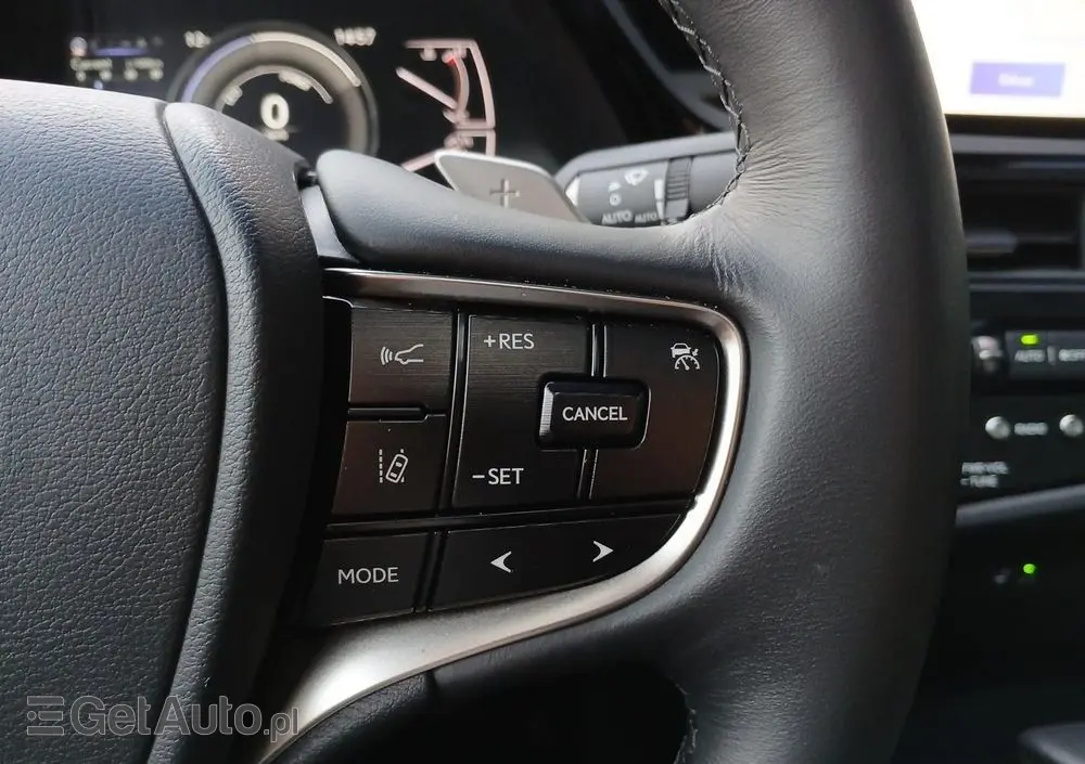 LEXUS ES 300h Business Edition