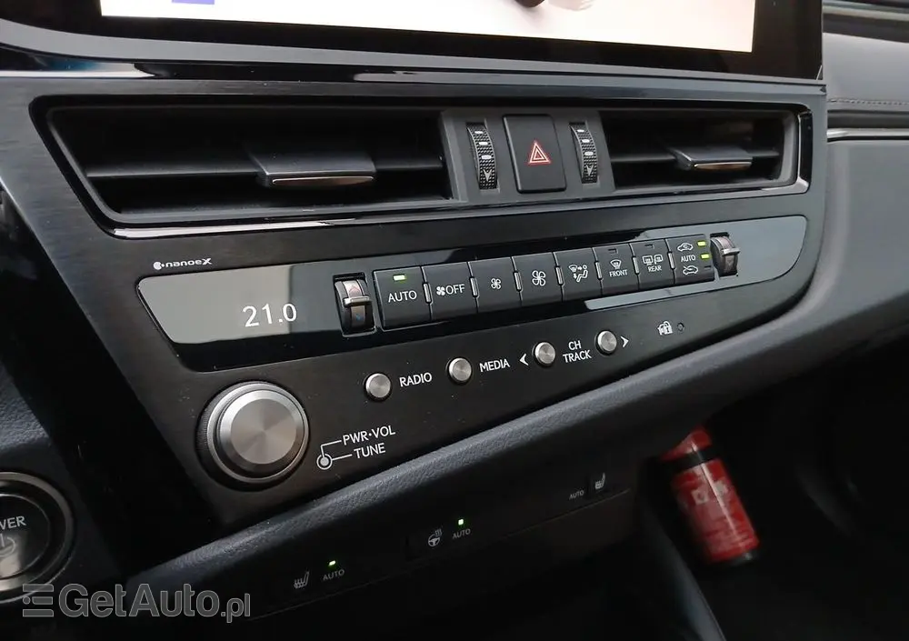 LEXUS ES 300h Business Edition