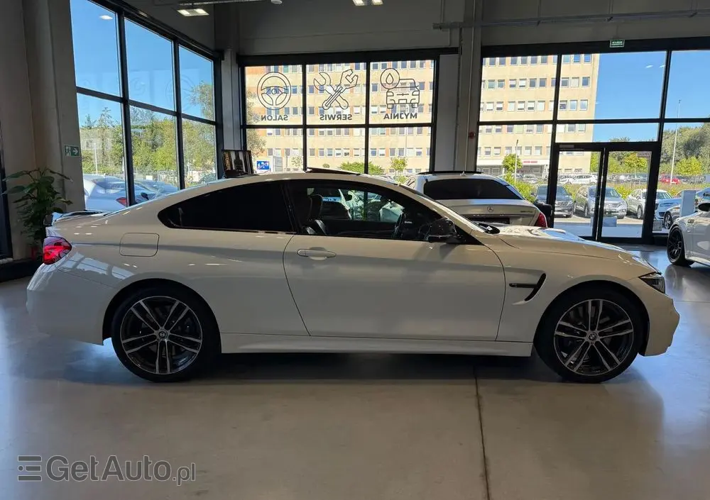 BMW Seria 4 440i GPF xDrive M Sport