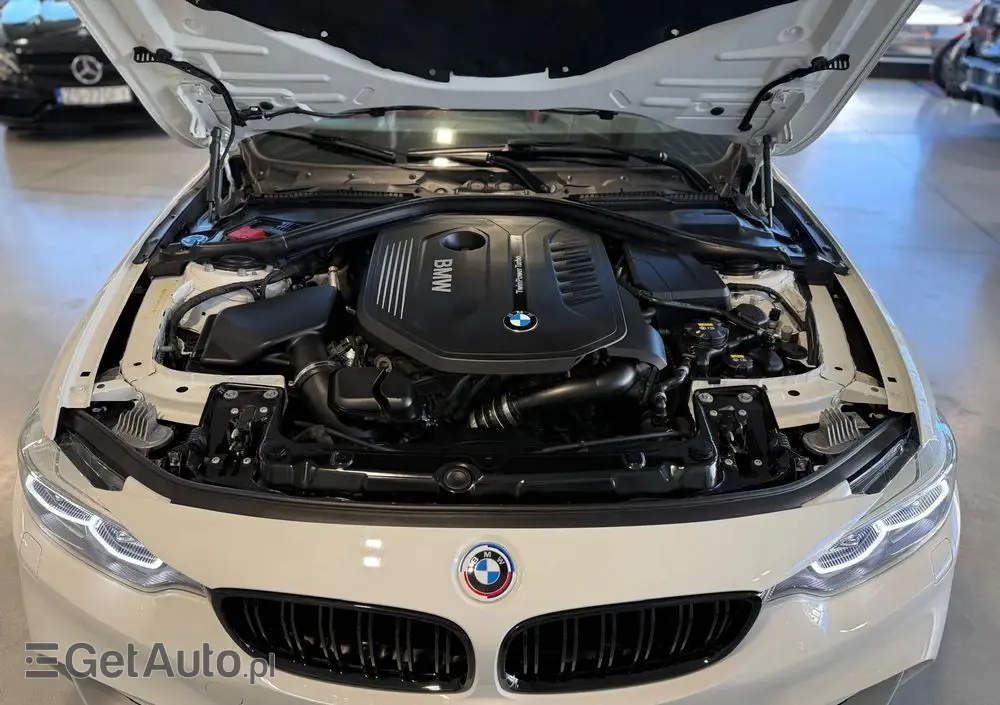BMW Seria 4 440i GPF xDrive M Sport