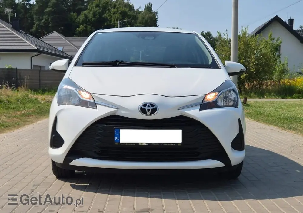 TOYOTA Yaris 1.5 Active