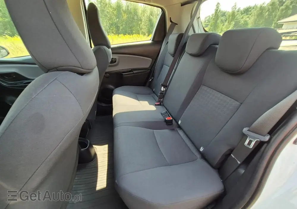 TOYOTA Yaris 1.5 Active
