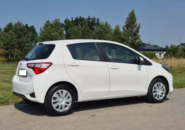 TOYOTA Yaris 1.5 Active