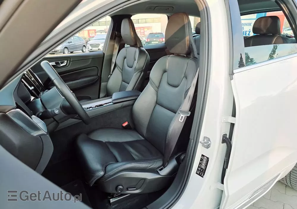 VOLVO XC 60 D4 Inscription