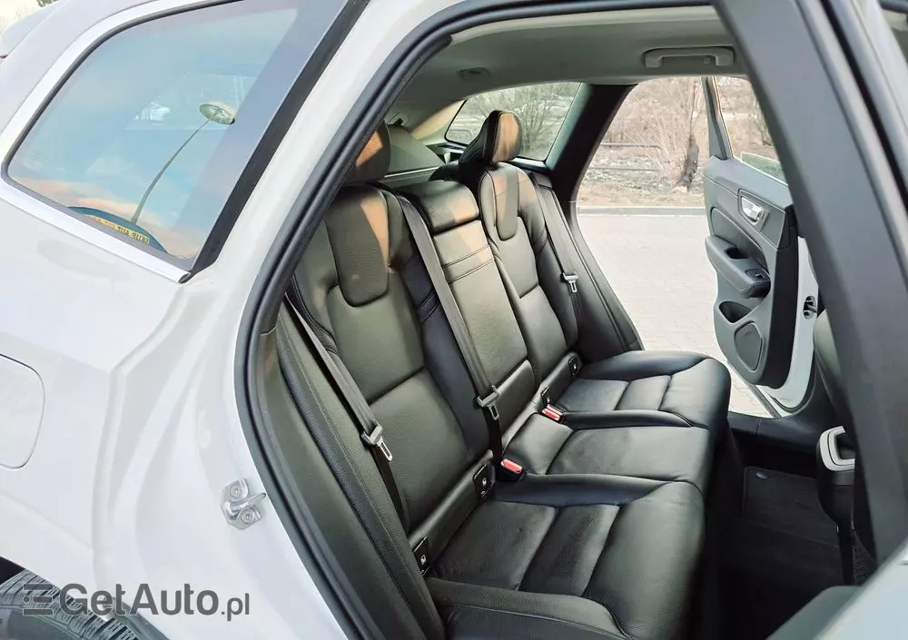 VOLVO XC 60 D4 Inscription