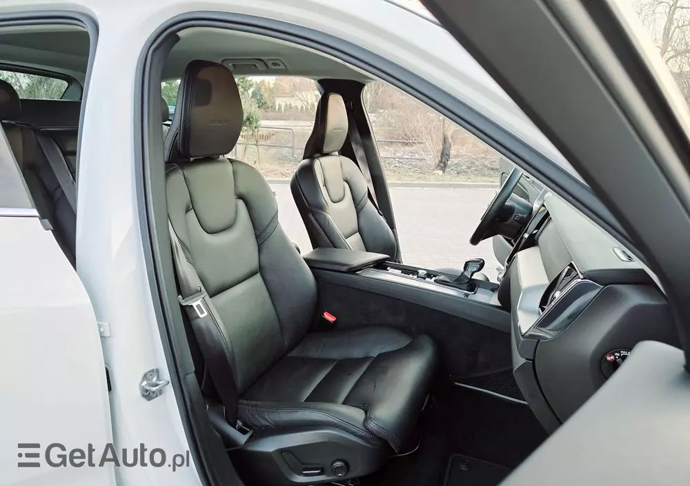 VOLVO XC 60 D4 Inscription