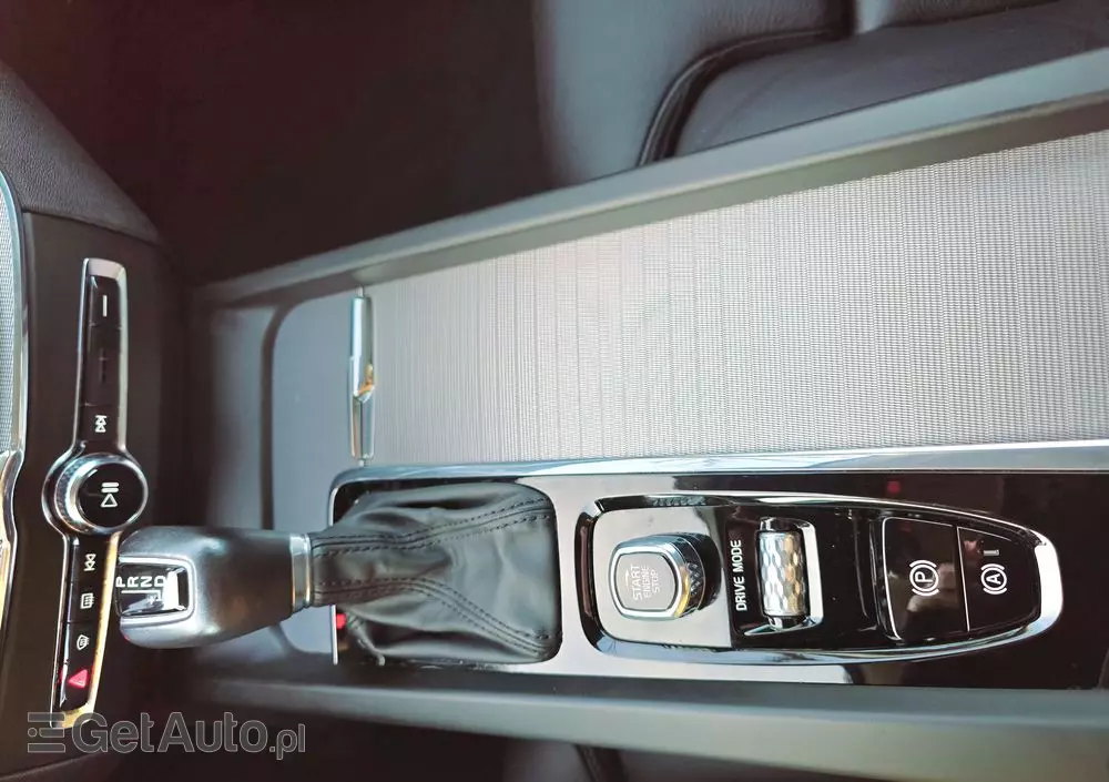 VOLVO XC 60 D4 Inscription