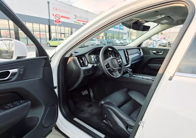 VOLVO XC 60 D4 Inscription