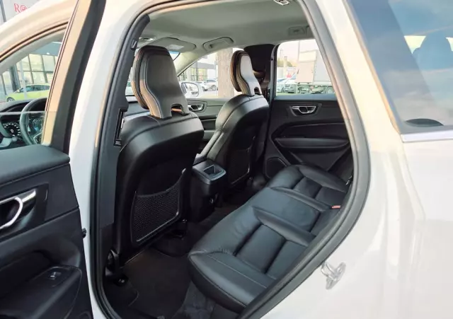 VOLVO XC 60 D4 Inscription