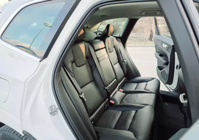 VOLVO XC 60 D4 Inscription