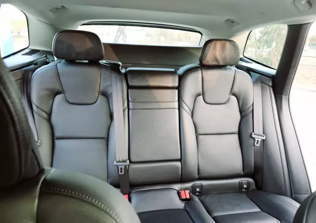 VOLVO XC 60 D4 Inscription