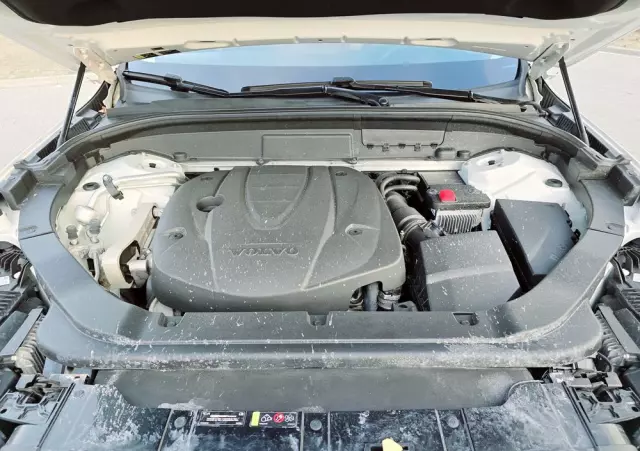 VOLVO XC 60 D4 Inscription