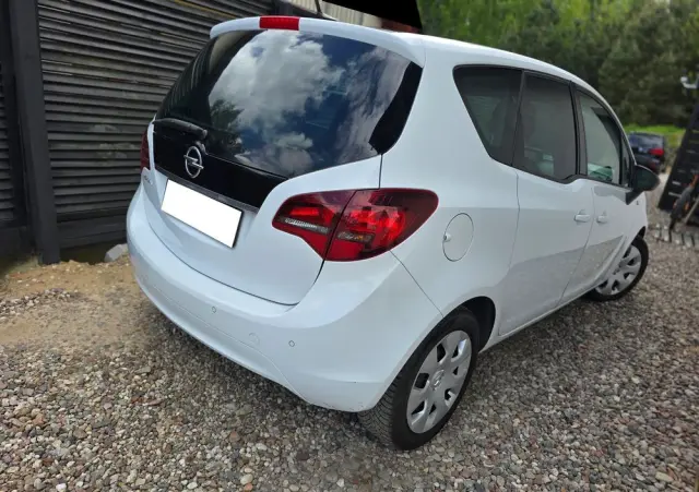 OPEL Meriva 