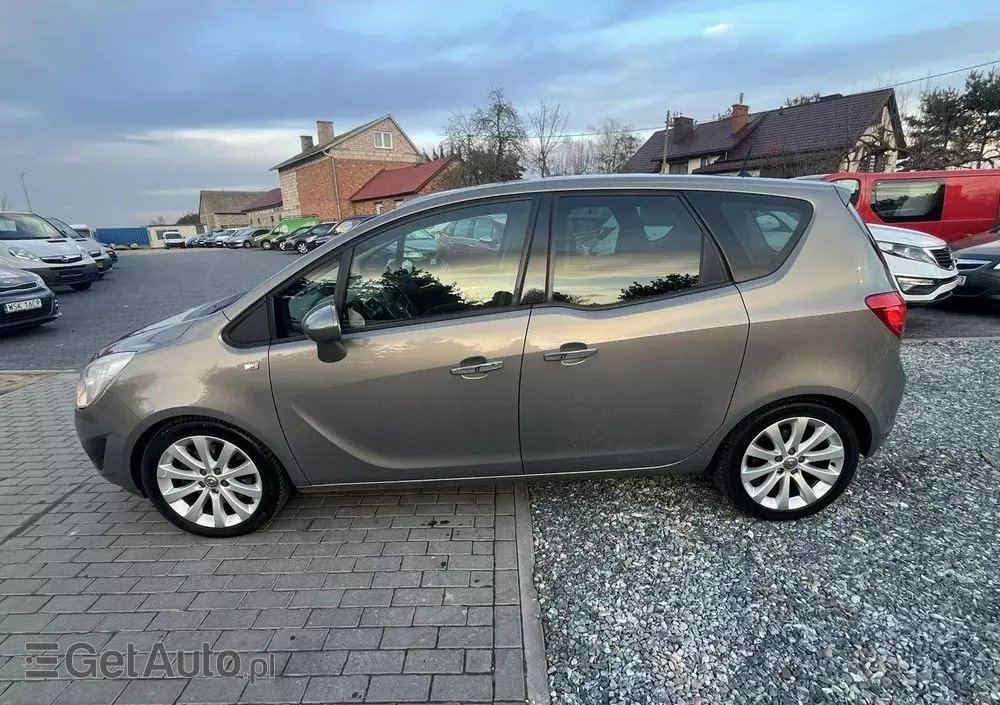 OPEL Meriva 