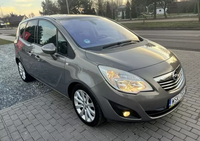 OPEL Meriva 