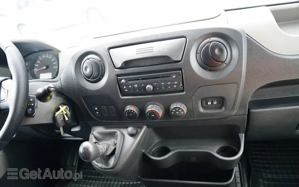 RENAULT MASTER / BLASZAK / FURGON / BRYGADÓWKA 7 MIEJSC  / SPROWADZONY 