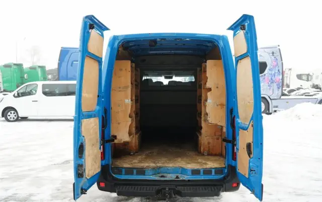 RENAULT MASTER / BLASZAK / FURGON / BRYGADÓWKA 7 MIEJSC  / SPROWADZONY 