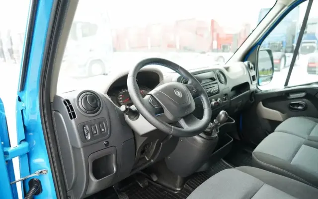 RENAULT MASTER / BLASZAK / FURGON / BRYGADÓWKA 7 MIEJSC  / SPROWADZONY 