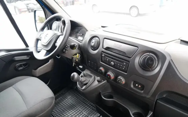 RENAULT MASTER / BLASZAK / FURGON / BRYGADÓWKA 7 MIEJSC  / SPROWADZONY 