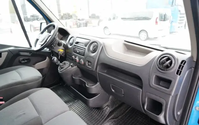 RENAULT MASTER / BLASZAK / FURGON / BRYGADÓWKA 7 MIEJSC  / SPROWADZONY 