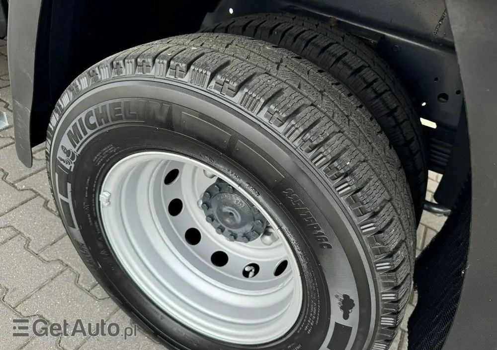 IVECO Daily 70C17 Mroźnia Agregat Carrier Supra 750 10-Palet + Winda 