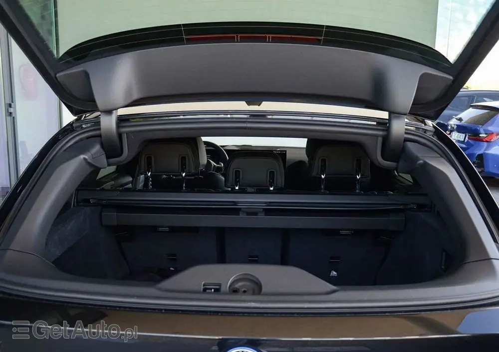 BMW Seria 3 330e xDrive M Sport sport