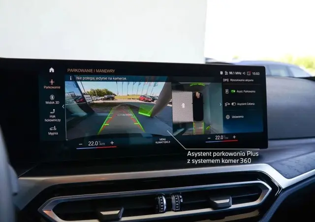 BMW Seria 3 330e xDrive M Sport sport