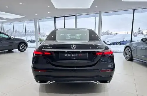 MERCEDES-BENZ Klasa E 