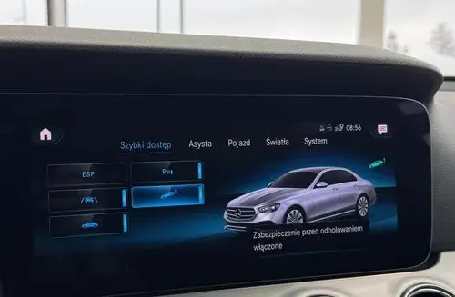 MERCEDES-BENZ Klasa E 