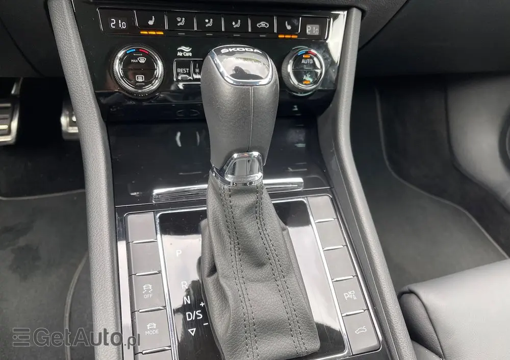 SKODA Superb 2.0 TSI L&K DSG