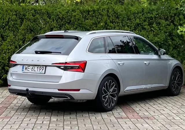 SKODA Superb 2.0 TSI L&K DSG