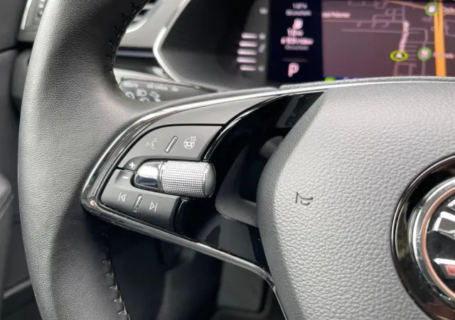 SKODA Superb 2.0 TSI L&K DSG