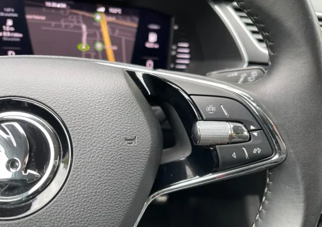 SKODA Superb 2.0 TSI L&K DSG