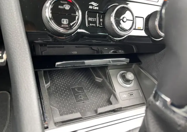 SKODA Superb 2.0 TSI L&K DSG