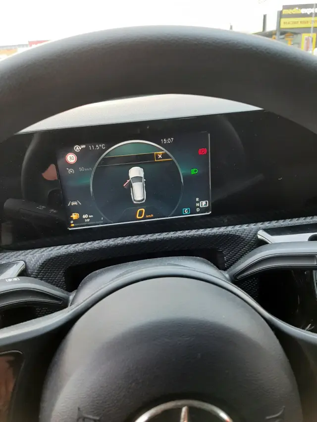 MERCEDES-BENZ CLA CLA