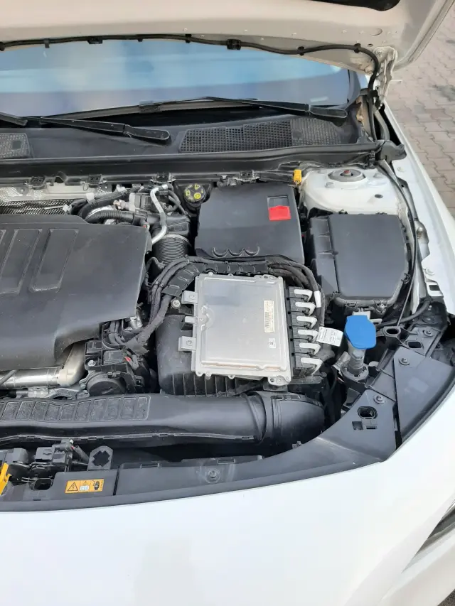 MERCEDES-BENZ CLA CLA