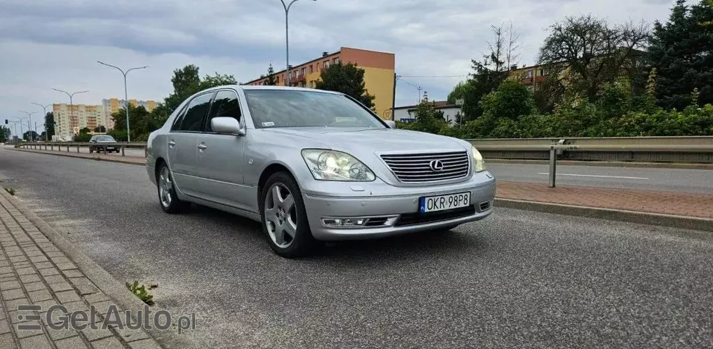 LEXUS LS 